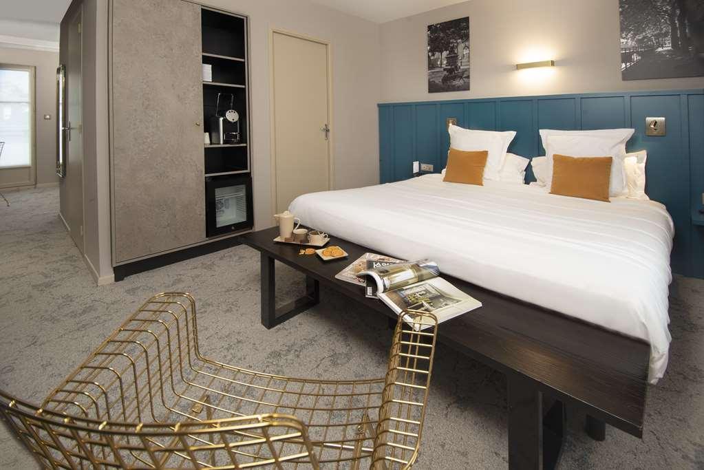 Best Western Plus Hotel Kregenn Кимпер Стая снимка